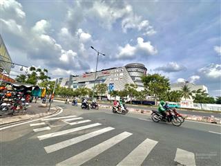 Bán nhà 2 mặt tiền ngay siêu thị gigamall hiệp bình chánh  735m2  đang cho thuê gần 100tr/tháng