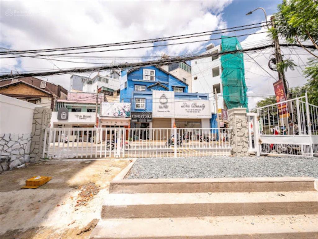 Mặt tiền kinh doanh đà lạt trên trục bùi thị xuân trung tâm đà lạt,