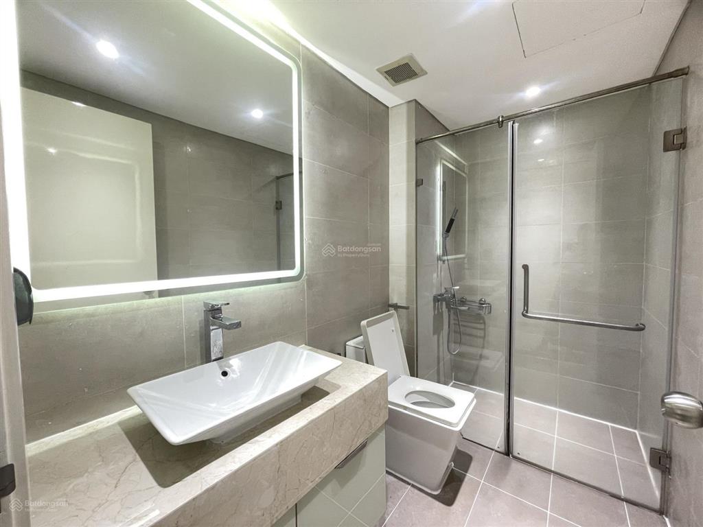 Hot!! bán căn hộ 3pn2wc millennium giá chỉ 12ty5, nội thất mới, tầng cao. giá cực tốt!!!!!