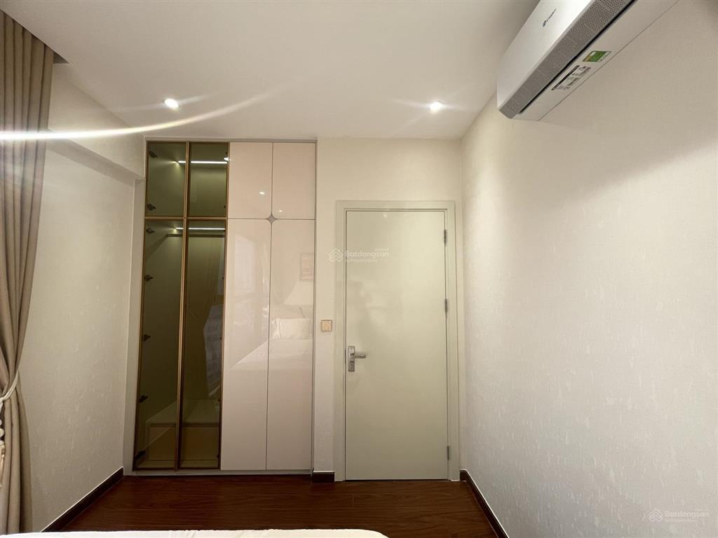 Hot!! bán căn hộ 3pn2wc millennium giá chỉ 12ty5, nội thất mới, tầng cao. giá cực tốt!!!!!