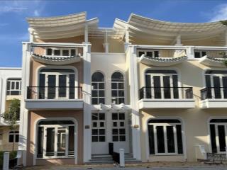 Bán liền kề biệt thự parasol sun park dự án cara world cam ranh dt 108m2 3 tầng mt 6m giá 7 tỷ