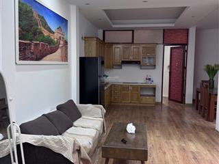 Cho thuê căn hộ 3 ngủ, dt 120m2 tại tôn đức thắng ,hồ văn chương, đủ đồ có thang máy,ban công rộng