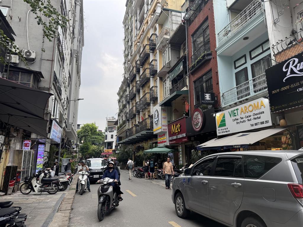 Chính chủ bán mặt phố gia ngư, hoàn kiếm, dt 90m², 4 tầng, giá 80 tỷ.