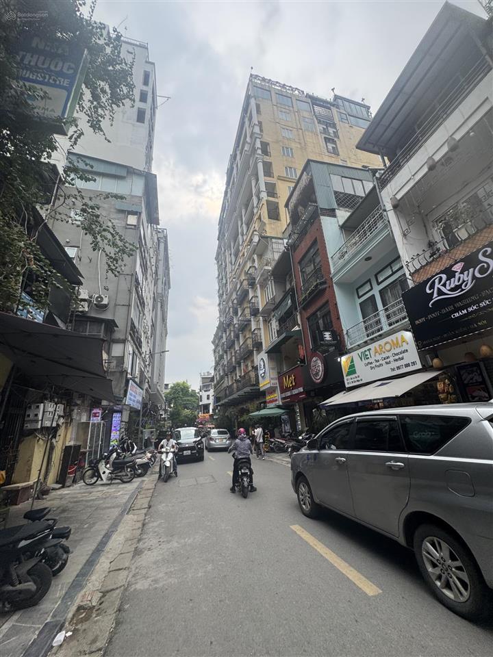 Chính chủ bán mặt phố gia ngư, hoàn kiếm, dt 90m², 4 tầng, giá 80 tỷ.