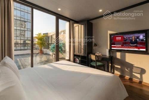 Bán hotel tại phố ngô quyền, trần nguyên hãn, hoàn kiếm, dt 100m2 7 tầng, 24 phòng, giá 140 tỷ