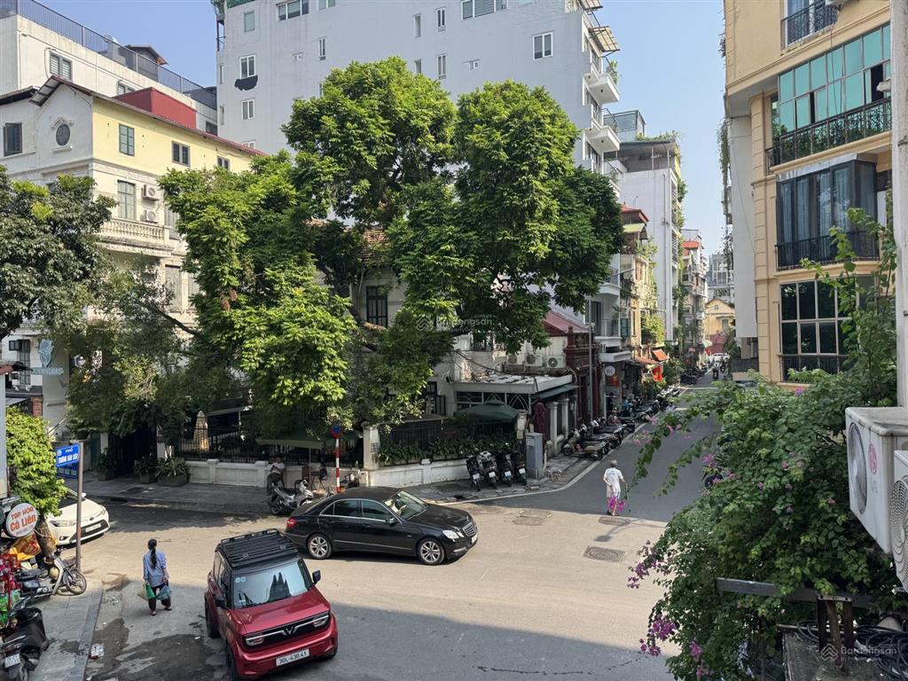 Cho thuê mặt phố trương hán siêu, dt 169m, 5 tầng thang máy, giá 106 triệu