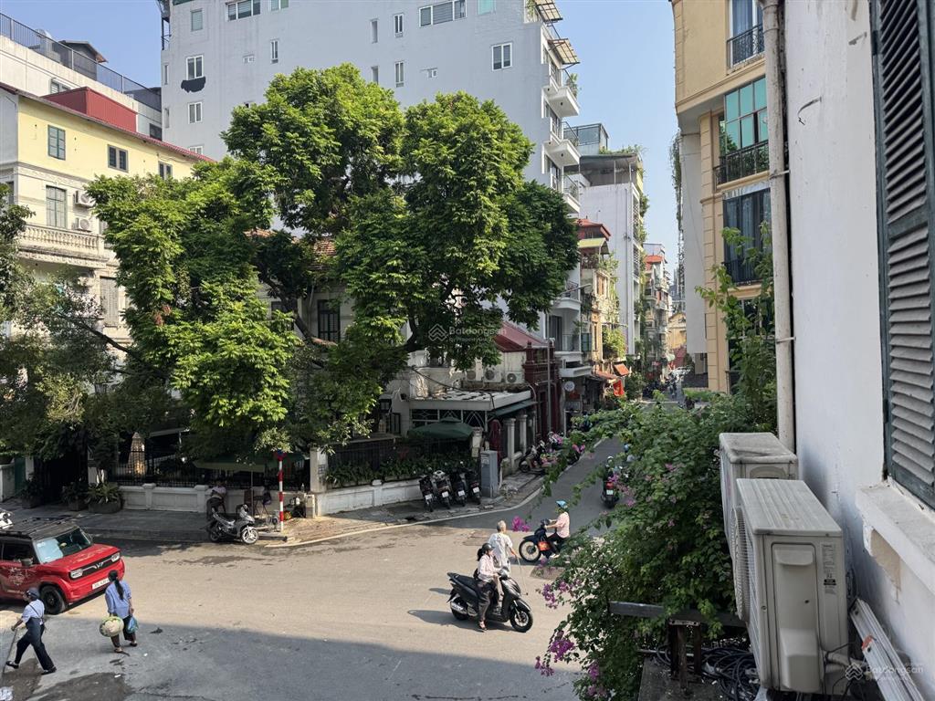 Cho thuê mặt phố trương hán siêu, dt 169m, 5 tầng thang máy, giá 106 triệu