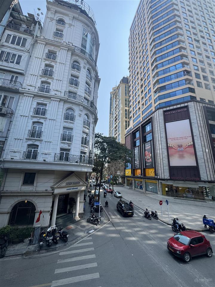 Bán mặt phố bùi thị xuân, dt 77m2 6 tầng thang máy, giá 4x tỷ (x thoả thuận).