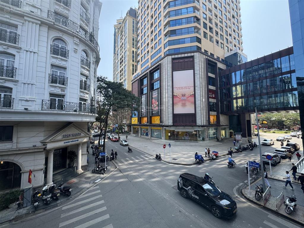 Bán mặt phố bùi thị xuân, dt 77m2 6 tầng thang máy, giá 4x tỷ (x thoả thuận).