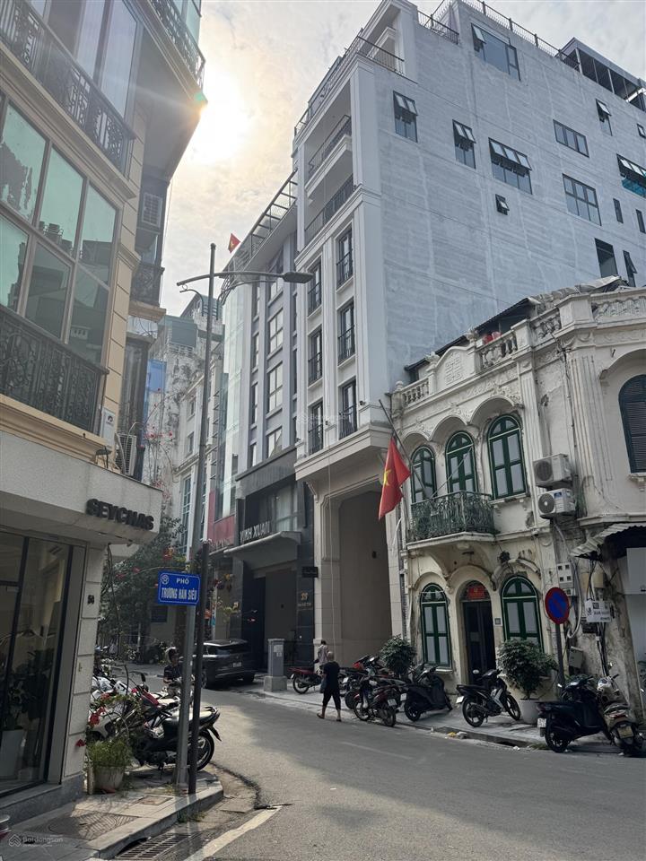 Mặt phố trương hán siêu, trần quốc toản, hoàn kiếm, dt 82m, 5 tầng, giá 57 tỷ.