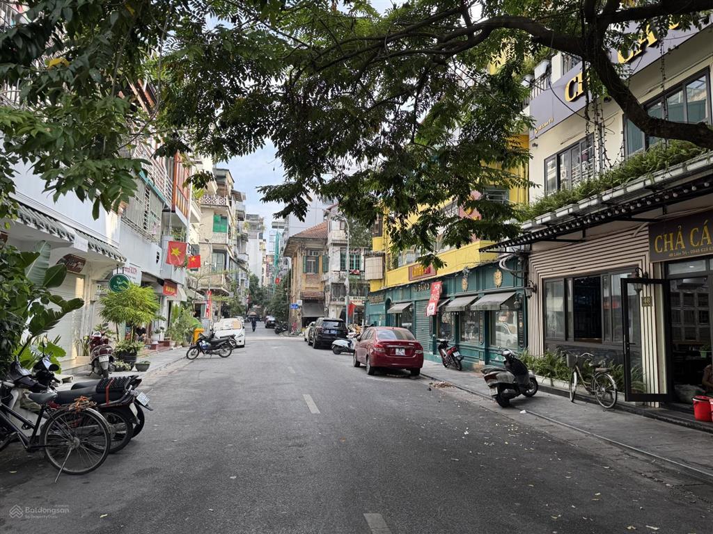 Mặt phố liên trì, nguyễn du, hoàn kiếm, dt 160m, 5 tầng, mt 10m, giá 110 tỷ
