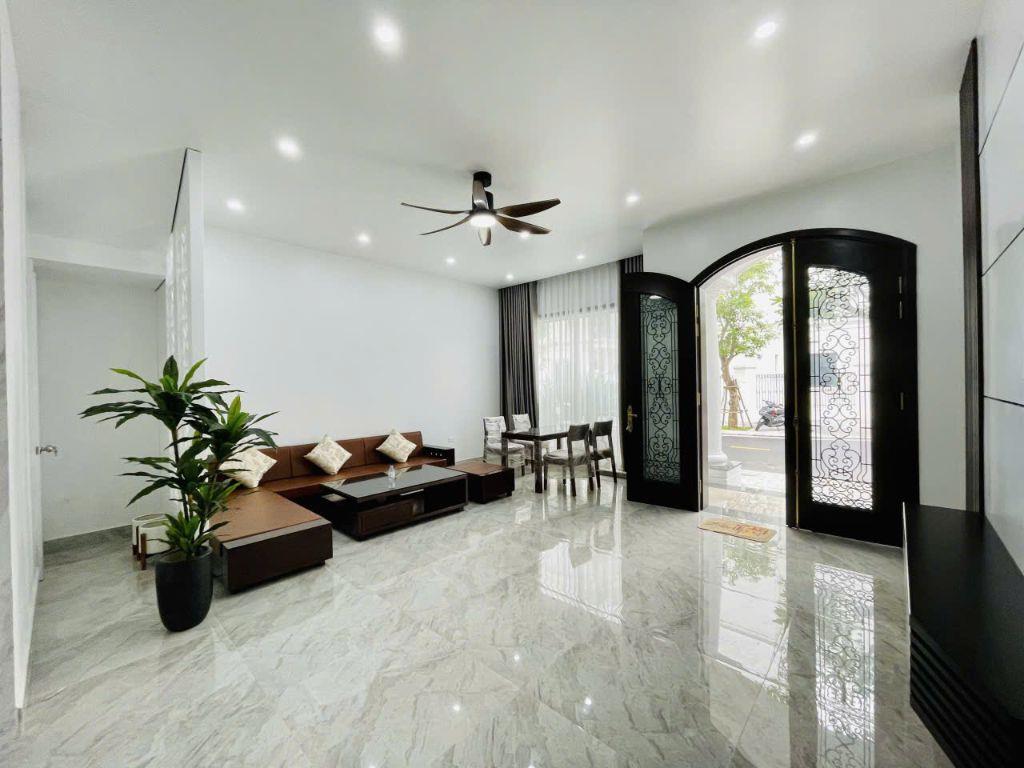 🔥 CHO THUÊ NGUYÊN CĂN VINHOMES MARINA – KHU ĐÓNG - 5 PHÒNG NGỦ 🔥