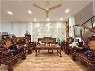 Ngay chợ hoàng hoa thám  hẻm xe hơi thông  diện tích 5x22m  3 tầng  giá chỉ 15 tỷ