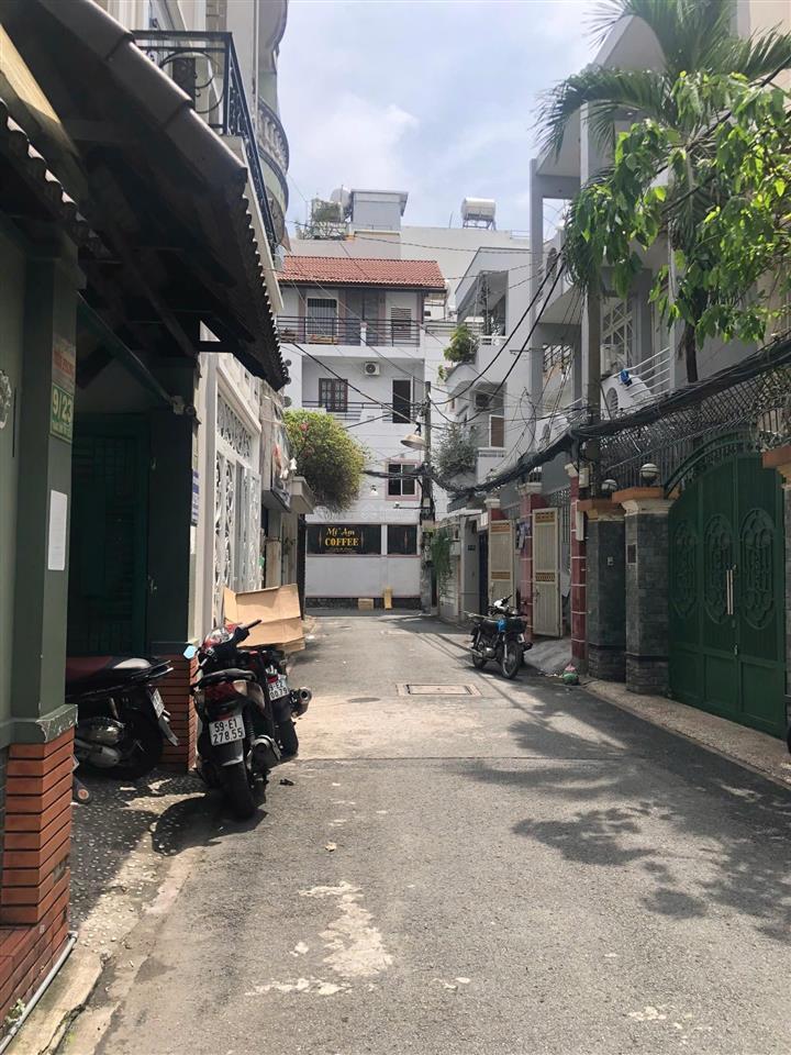 Hẻm xe hơi khu bàu cát  diện tích 5x20m  4 tầng  chỉ 11 tỷ