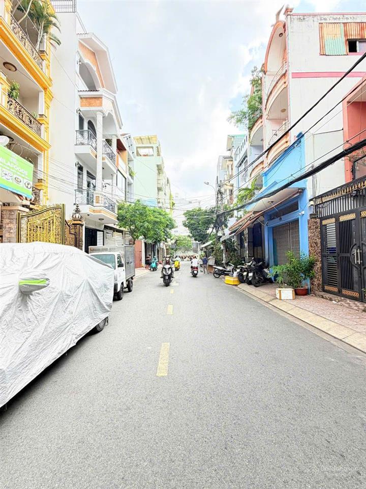 Hot! hiếm có  giảm nhanh 2 tỷ  mặt tiền nhất chi mai  dt 4x18m  4 tầng chỉ 13 tỷ