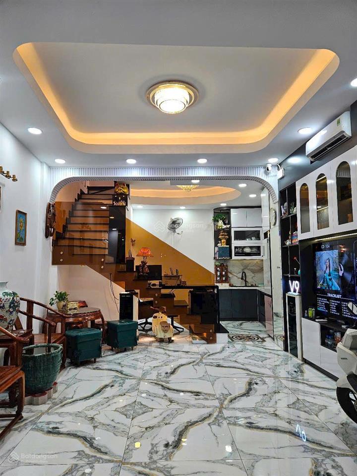 Mặt tiền kinh doanh thạch lam  tân phú  diện tích 4.5x16.7m  sẵn hđt giá tốt chỉ 8.7 tỷ