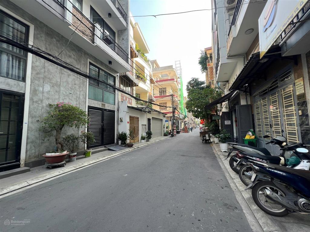 Hẻm xe hơi cộng hòa ngay khu sân bay p13 tân bình  diện tích khủng 6.5x25m  3 tầng giá chỉ 21 tỷ
