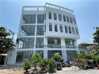 Cho thuê nhà 2 mặt tiền đắc địa  góc ngã 3 bờ kênh tham lương  kinh doanh cực đỉnh