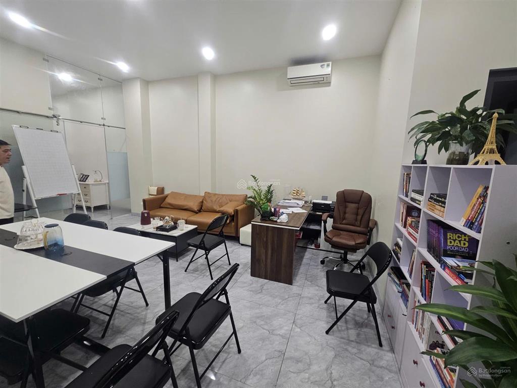 Văn phòng  mặt bằng cityland 30m2, chỉ 9  14tr/tháng