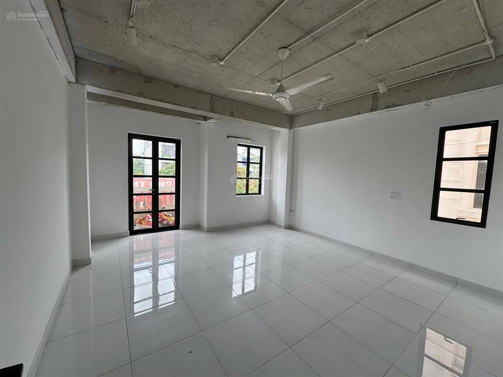 Cho thuê nhà mặt phố, 150 triệu, 200m2, tại cityland park hills, nguyễn văn lượng