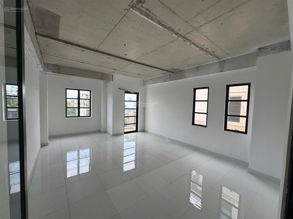 Cho thuê nhà mặt phố, 150 triệu, 200m2, tại cityland park hills, nguyễn văn lượng