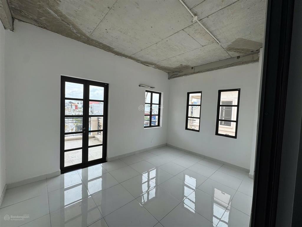 Cho thuê nhà mặt phố, 150 triệu, 200m2, tại cityland park hills, nguyễn văn lượng