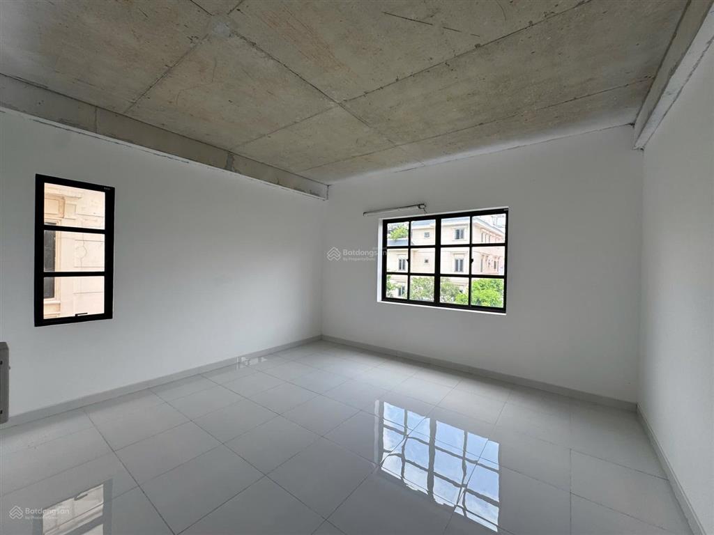 Cho thuê nhà mặt phố, 150 triệu, 200m2, tại cityland park hills, nguyễn văn lượng