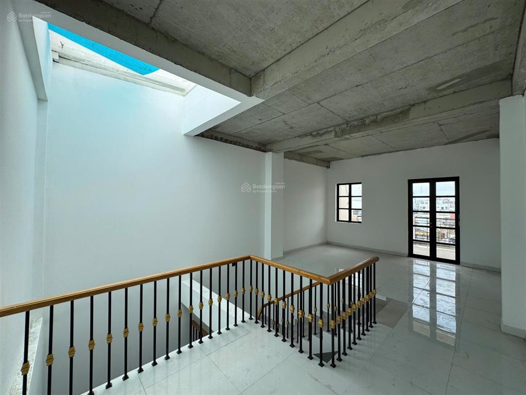 Cho thuê nhà mặt phố, 150 triệu, 200m2, tại cityland park hills, nguyễn văn lượng