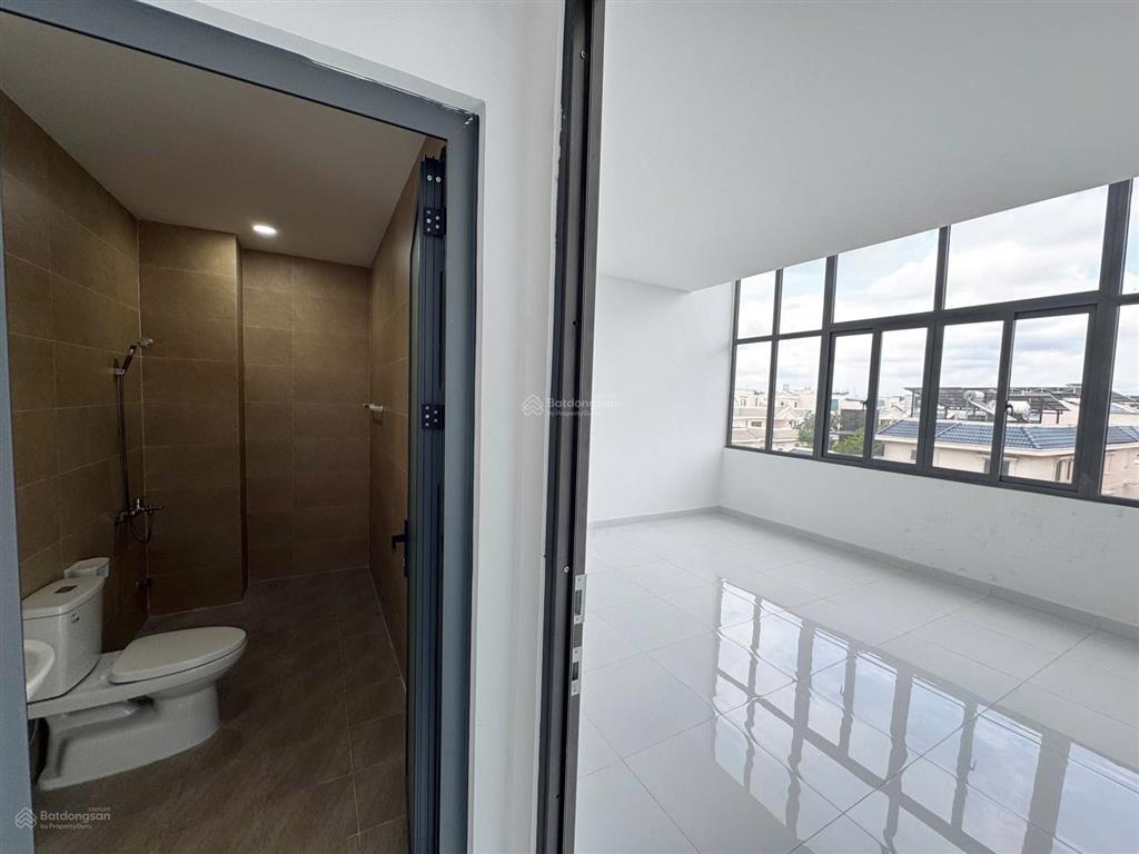 Cho thuê nhà mặt phố, 150 triệu, 200m2, tại cityland park hills, nguyễn văn lượng