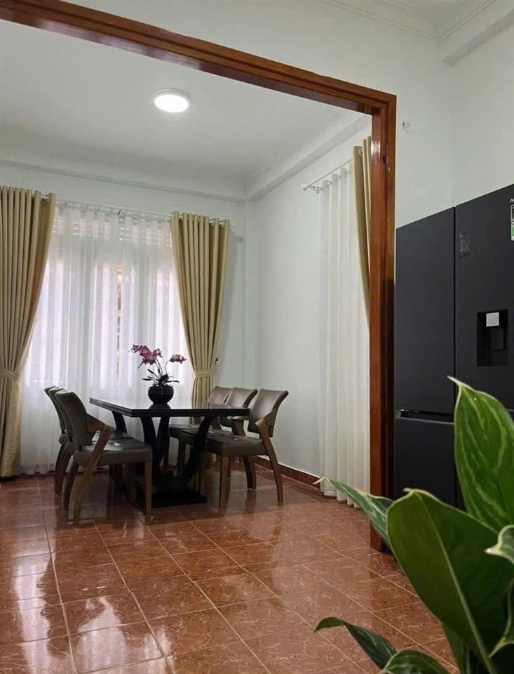 Cho thuê nhà 2  mặt tiền siêu đẹp đường Pasteur giá 22 triệu phường Xuân Hương Đà Lạt