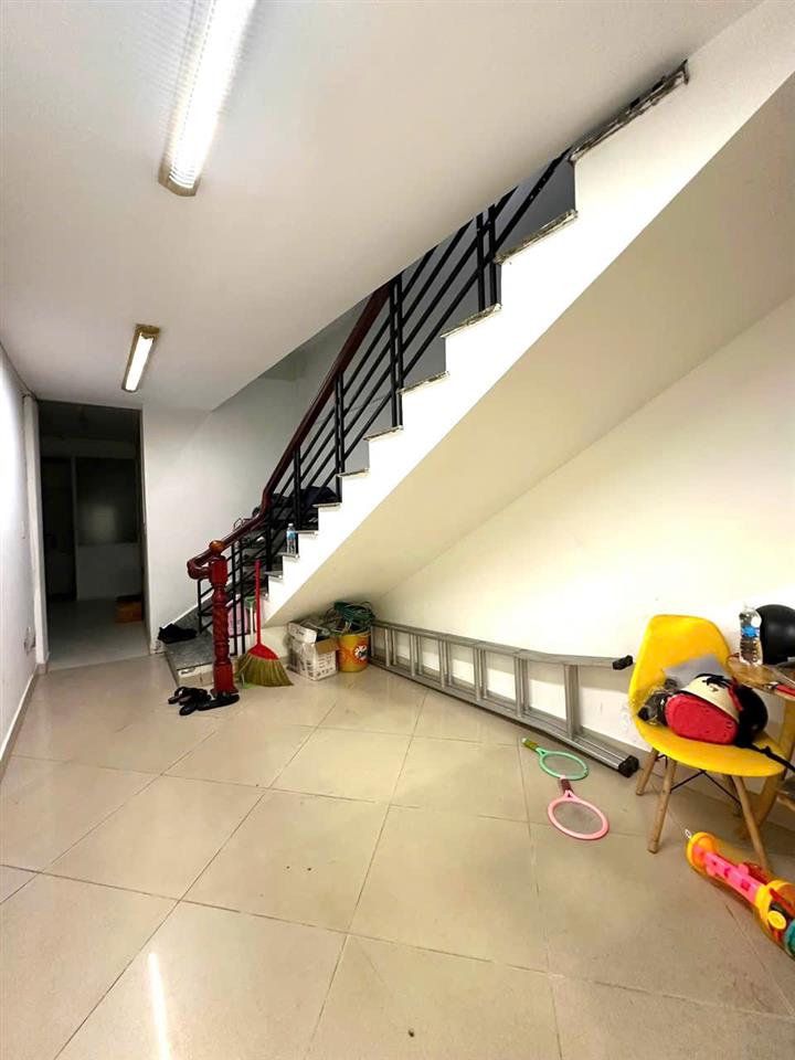 Cho thuê mặt bằng vỉa hè rộng đường Phan Đình Phùng giá 12 triệu tại Đà Lạt Lâm Đồng