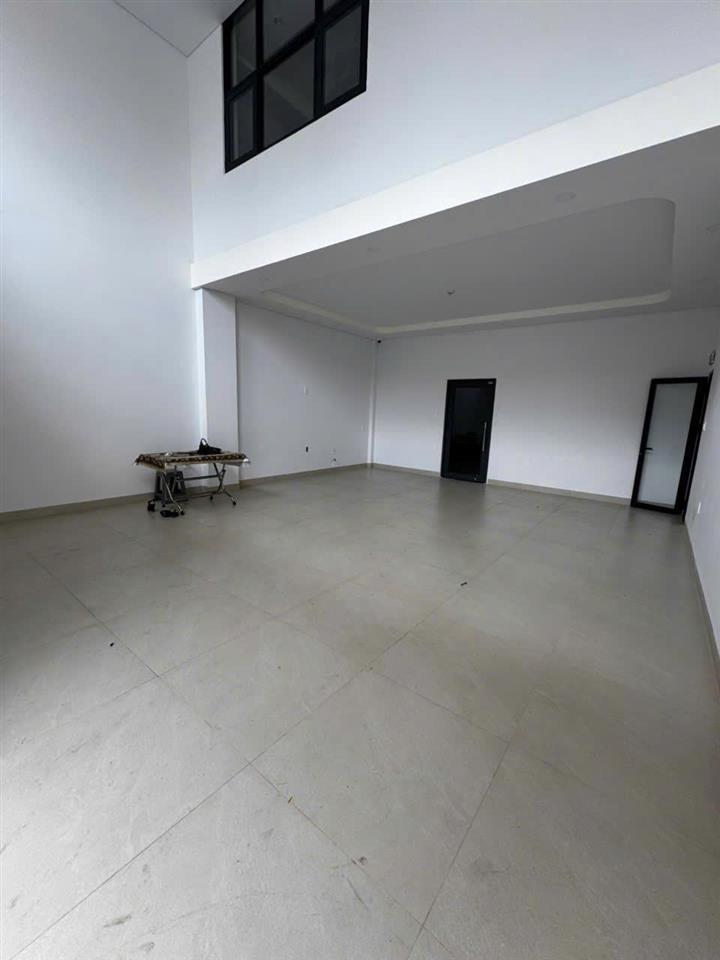 Cho thuê mặt bằng mặt tiền, trung tâm sầm uất giá 20 triệu đường Mạc Đỉnh Chi Đà Lạt Lâm