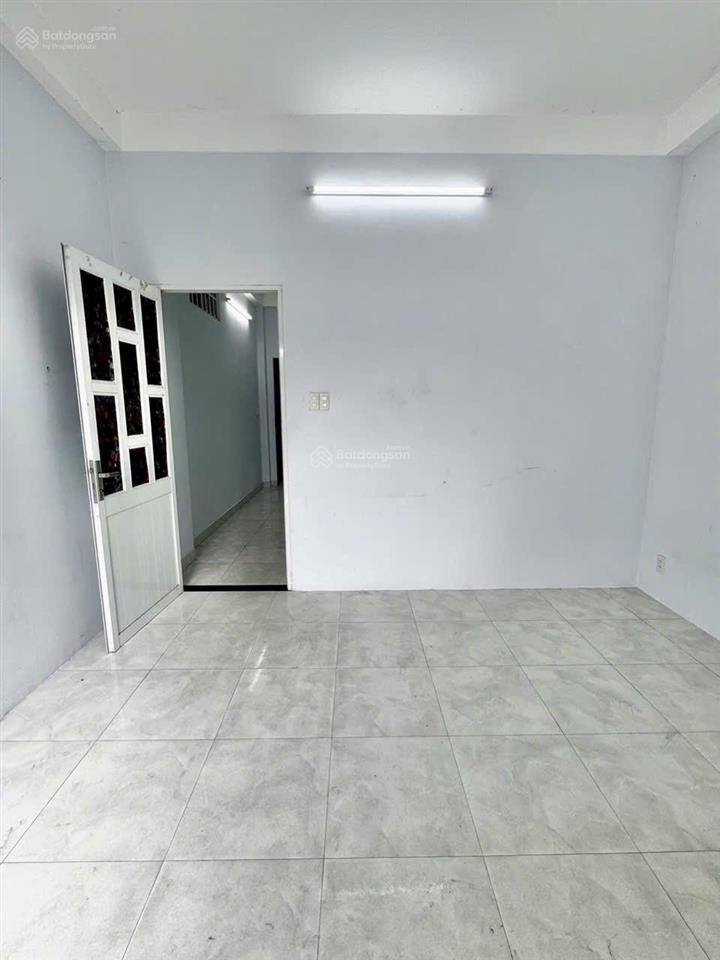 Nhà thuê 4m x 12m, 2 lầu st (2pn, 3wc) khu gò xoài, bình tân