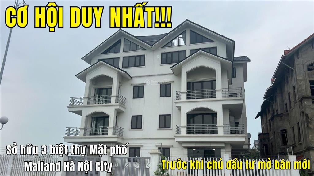 Duy nhất 1 cặp biệt thự mặt đường đôi phương viên  đối diện 3 tòa chung cư, kd đỉnh, đầu tư ln cao