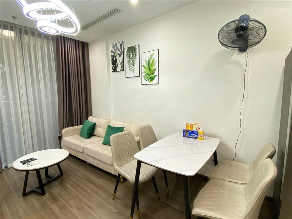 Cho thuê căn hộ 2pn2wc tại vinhomes symphony riverside giá 14 triệu, full đầy đủ nội thất