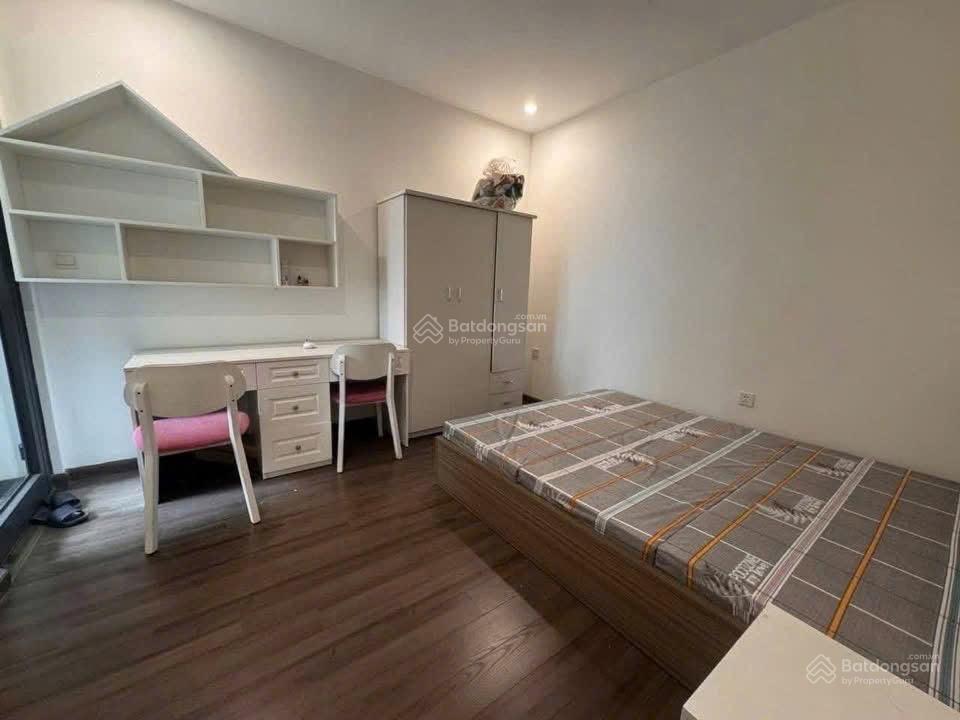Bán gấp căn hộ 2pn2vs  vinhomes symphony full nội thất  giá cực tốt.  0972 092 ***