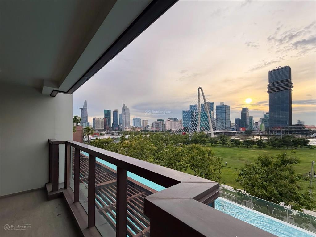 Chính chủ bán căn hộ 4pn the galleria thang máy riêng view trực diện sông q1 giá tốt nhất thủ thiêm