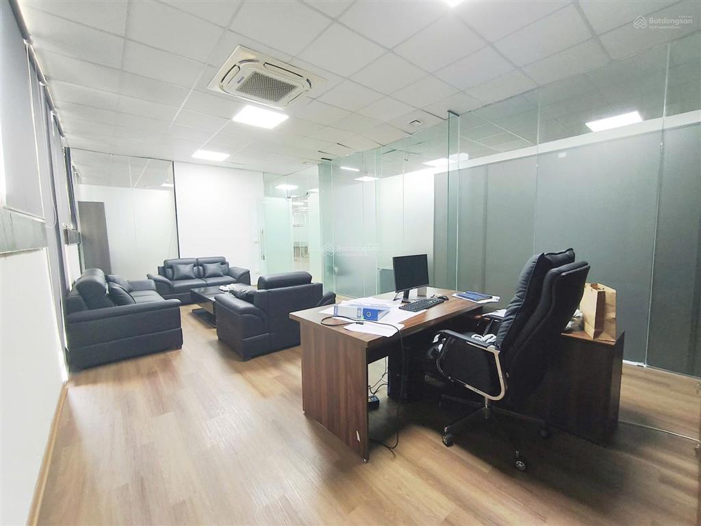 Cho thuê văn phòng tại tố hữu, vạn phúc, hà đông, 200k/m2, dt 250m2