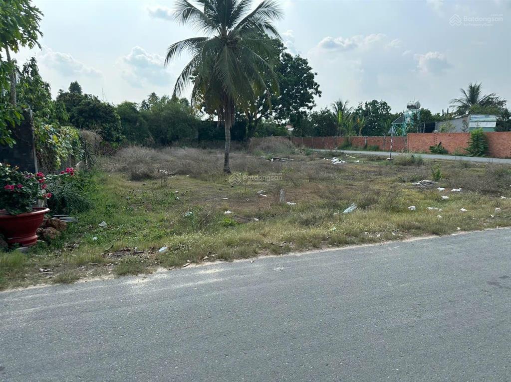 Bán gấp lô đất 767m2, đường bà triệu, thị trấn tân châu, tỉnh tây ninh