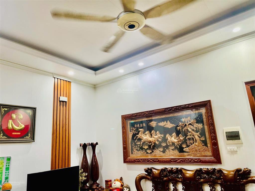 Chính chủ bán căn hộ chung cư kim văn  kim lũ, sổ hồng, giá tốt