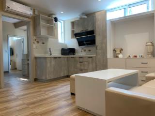 Chính chủ cho thuê sàn văn phòng phù hợp kinh doanh kết hợp ở 100m2 chỉ 12triệu/ tháng