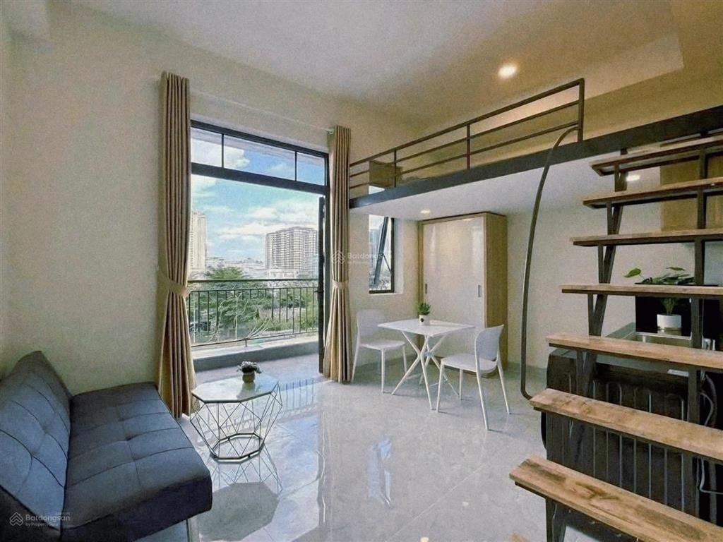Mới 100% như hình ngay gần đại học quận 10, ở 34 người 4tr9