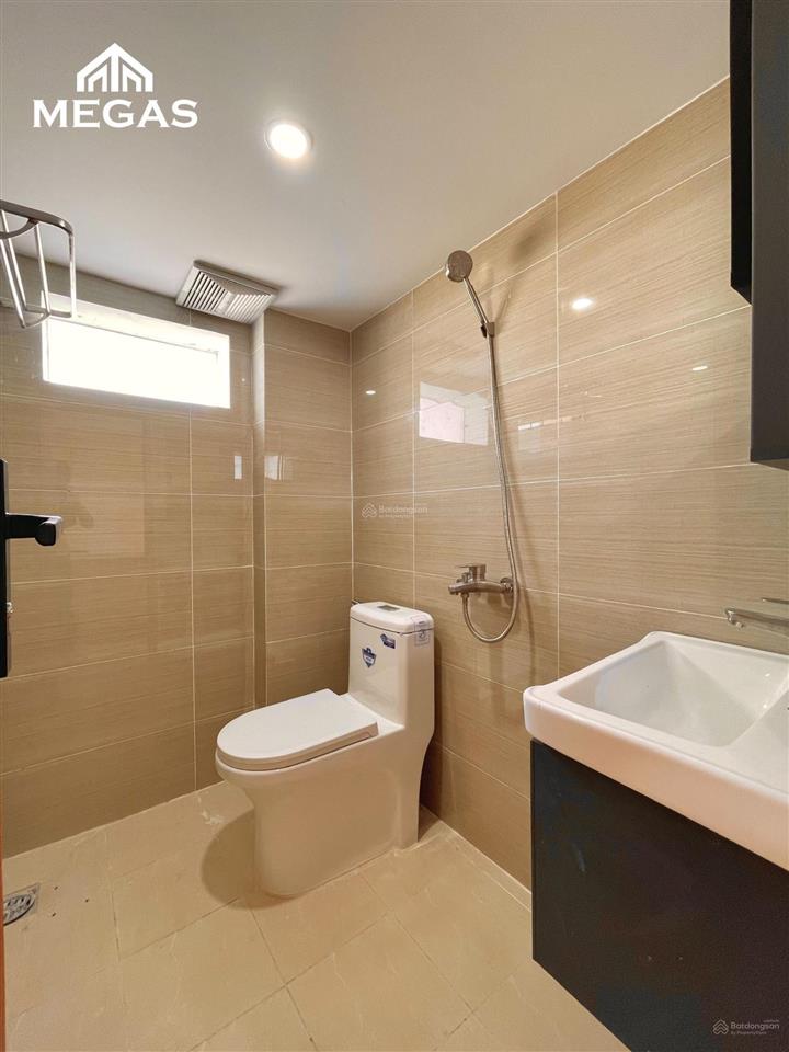 Vừa trống 100% có hầm xe thang máy giá từ 4tr2