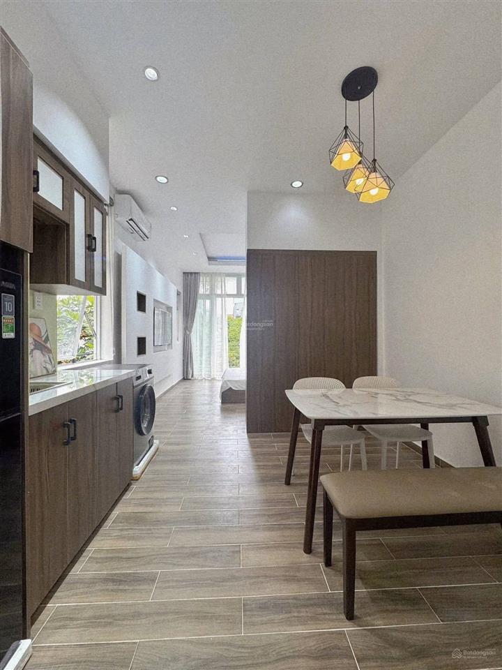 Căn hộ đi bộ qua etown, cộng hòa, full tiện nghi giá 5tr/tháng