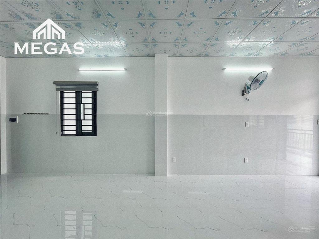 Mới 100% ngay quận 10, gần ngã tư bảy hiền, có ban công giá từ 5tr