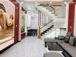 Nhà 2 tầng đúc mới tinh  44m2  hẻm xe hơi đỗ cửa  gần chợ cây thị, hiệp thành city  quận 12.