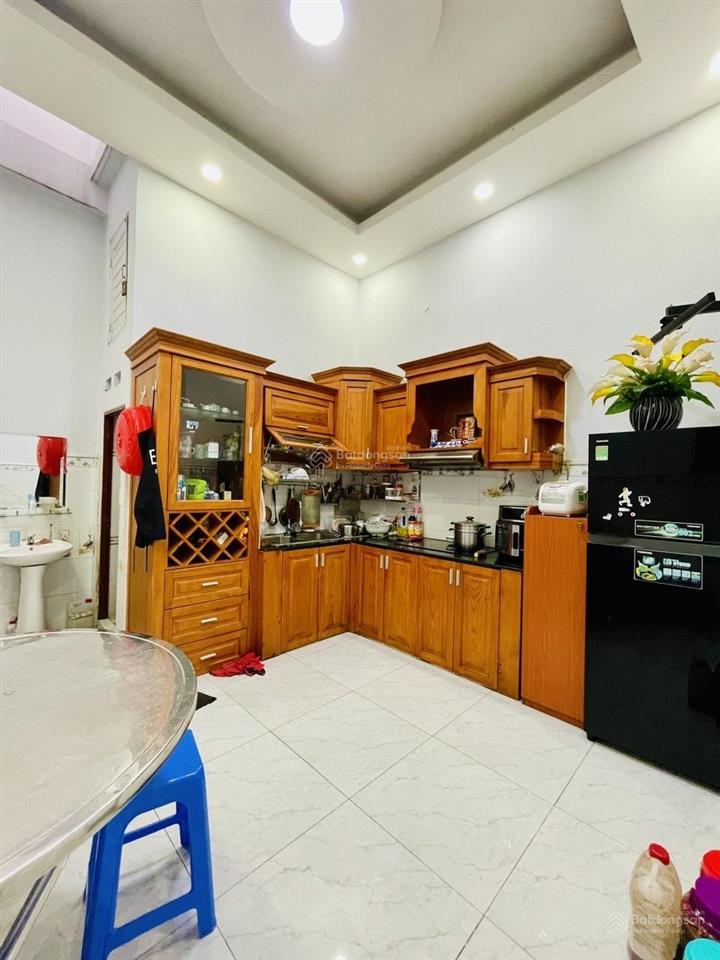 Nhà mặt tiền đường trương thị hoa q12  kinh doanh đỉnh  104m2  3 tầng đẹp lung linh chỉ hơn 9 tỷ