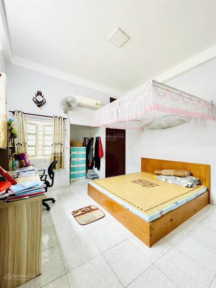 Nhà mặt tiền đường trương thị hoa q12  kinh doanh đỉnh  104m2  3 tầng đẹp lung linh chỉ hơn 9 tỷ