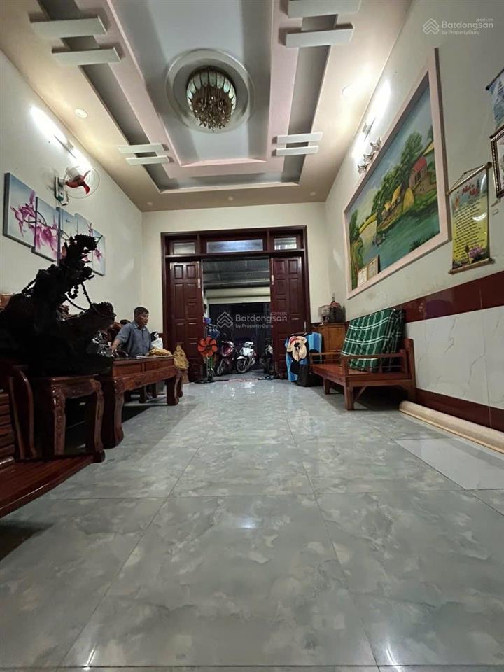 Nhà mặt tiền trần thị hè q12, 4 tầng có vỉa hè. phù hợp mở vp, spa, shop khai thác là có dòng tiền.