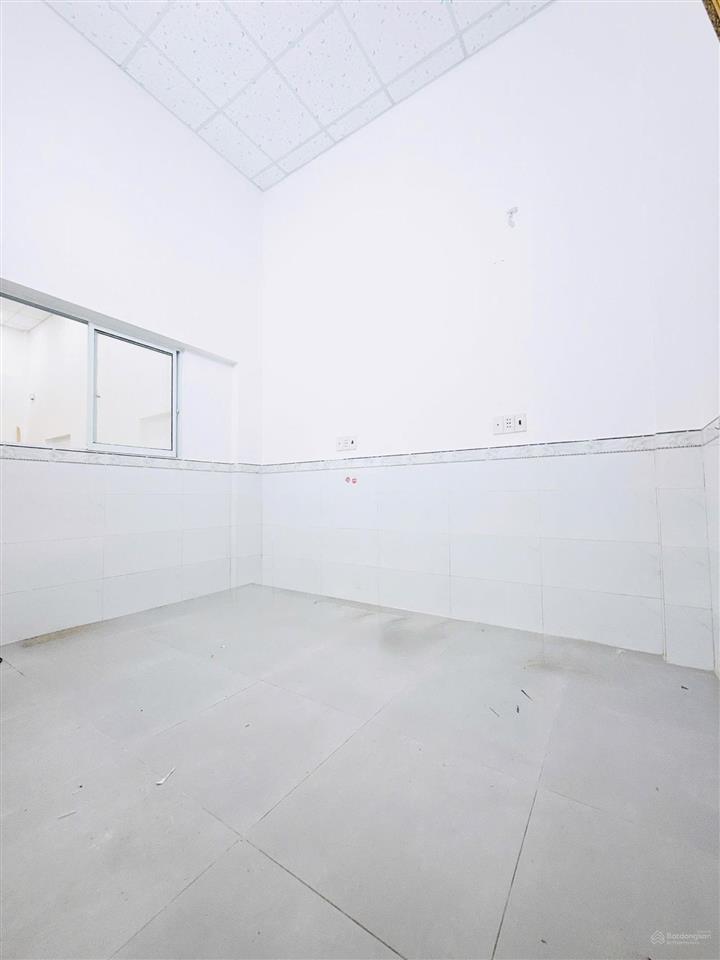 Mặt tiền trần thị hè vừa ở vừa kinh doanh 94m2. dòng tiền 12 triệu/tháng gần hiệp thành city, q12